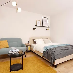 Bright & Relaxing Apartament